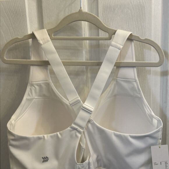 NWT All In Motion High Support Adjustable Wireless Convertible Strap Bra 42DDD - Picture 14 of 16